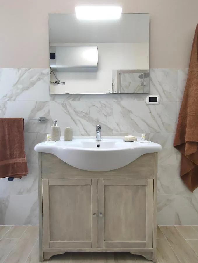 Ciauru I Mari - Elegante Appartamento Ortigia Syracuse 0*,  Italy